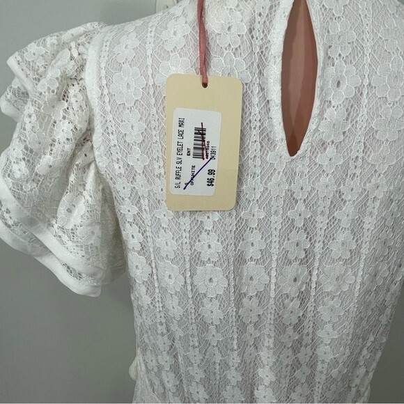 NWT Entro Ruffle Sleeve Eyelet Lace Maxi Dress Size SMALL - Picture 3 of 10
